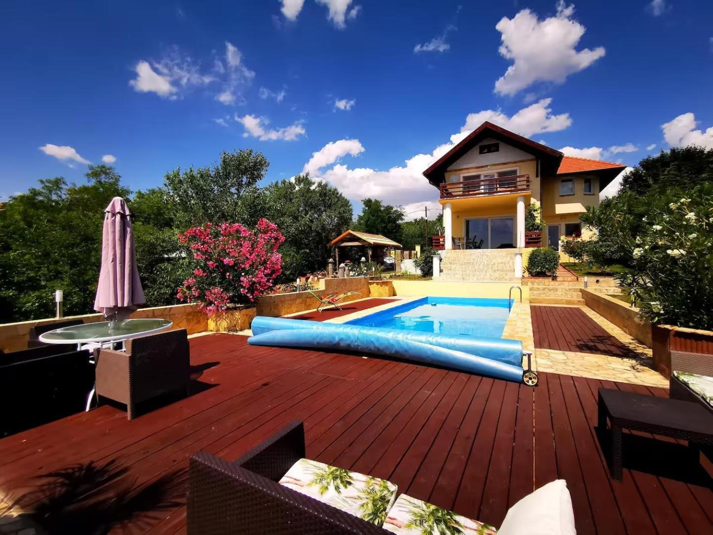 Villa Somlyo Fot